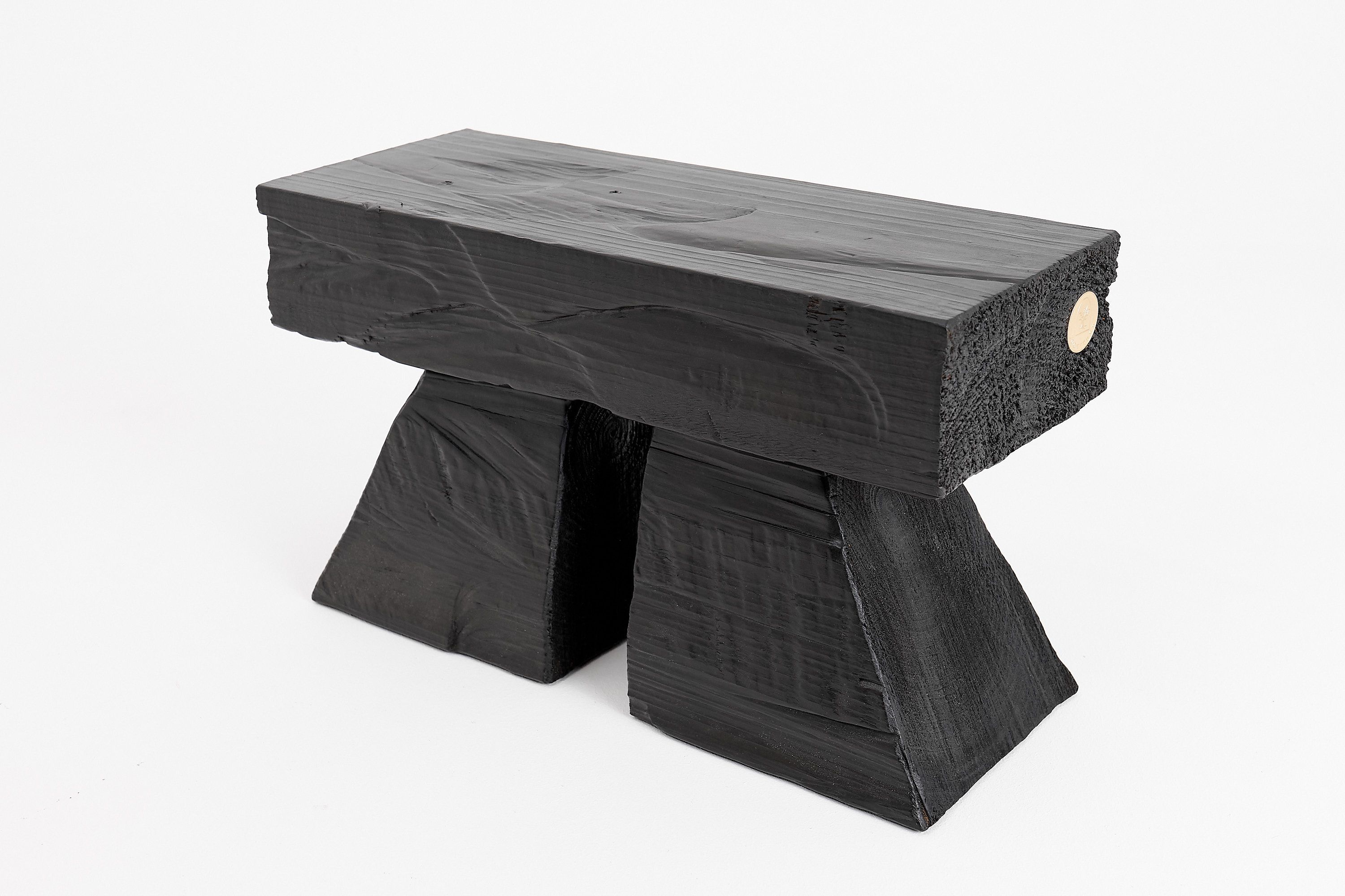 Small handcrafted object from the Logniture Entry Collection