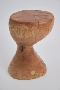 Leszy, Elegant Hourglass Stool – Carved in Solid Wood, gallery view 11