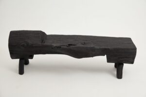 Jownik, Charred Wood Log Bench – Primitive Elegance in Burnt Timber, gallery view 3
