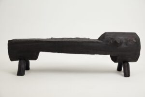 Jownik, Charred Wood Log Bench – Primitive Elegance in Burnt Timber, gallery view 12