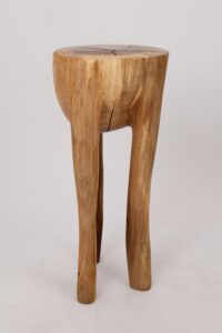 Leszy, Sculptural Side Table Carved in Solid Wood, gallery view 6