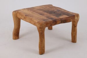 Jownik, Square Burl Table – Rustic Balance in Solid Wood, gallery view 6
