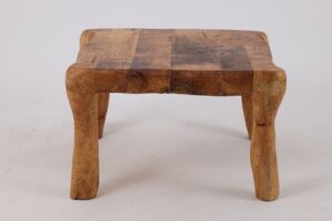 Jownik, Square Burl Table – Rustic Balance in Solid Wood, gallery view 7