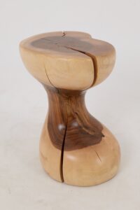 Leszy, Hourglass Side Table – Soft Curves in Solid Wood, gallery view 4