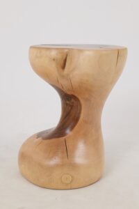Leszy, Hourglass Side Table – Soft Curves in Solid Wood, gallery view 9